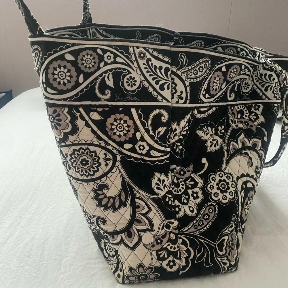 Vera Bradley Large Quilted Tote - Picture 2 of 7